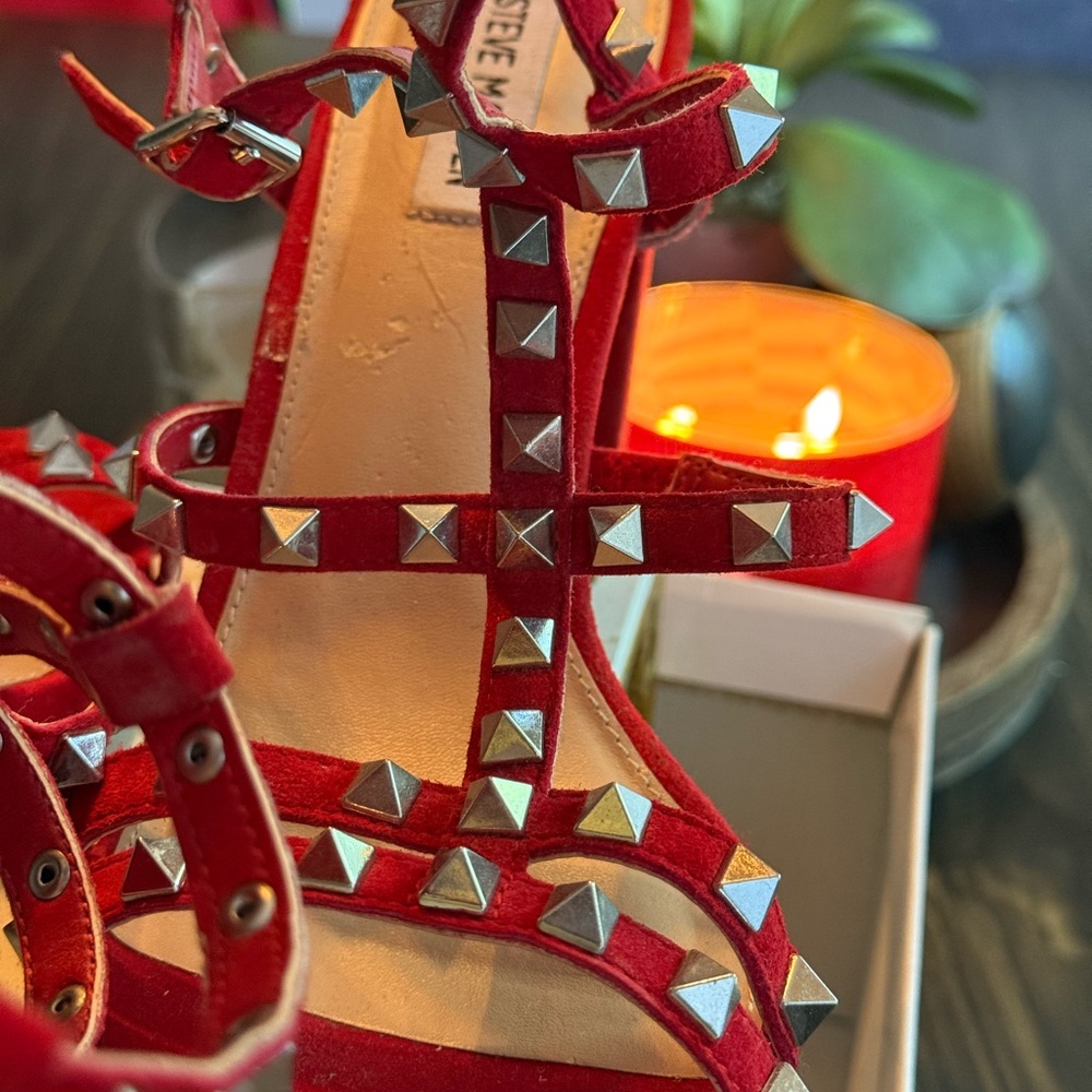 Steve Madden Red Studded Suede T-Strap Heels with Pyramid Studs